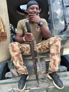 SOJABOI A.K.A GIRAN PRESIDENT GIVING TO THE COMMUNITY